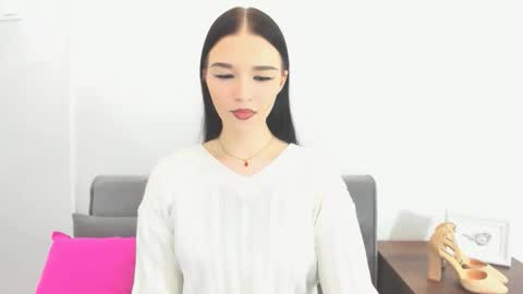 Snapshot of avasensitive69 chatting on 10.01.25 avasensitive69 online show from 10.01.25