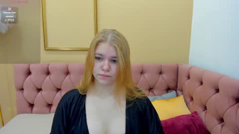 Snapshot of avasunshine_ chatting on 07.04.26 Ava online show from 07.04.26