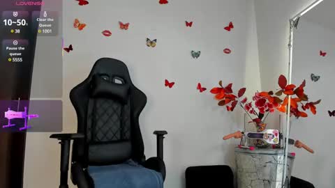 Ava Tomas online show from 02.19.25