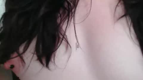 raven blue online show from 11.11.25