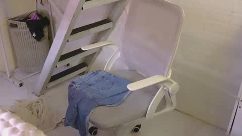 Rhian online show from 04.16.26