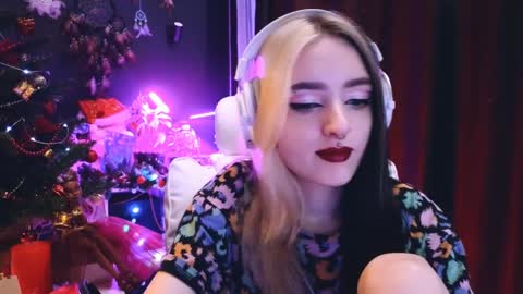 Avriel online show from 01.09.25