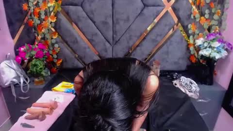 Snapshot of avi_thomsonn chatting on 01.14.25 avi_thomsonn online show from 01.14.25