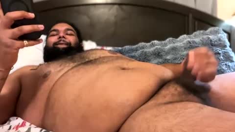 Snapshot of avithesecretary chatting on 12.17.24 Indianchub online show from 12.17.24