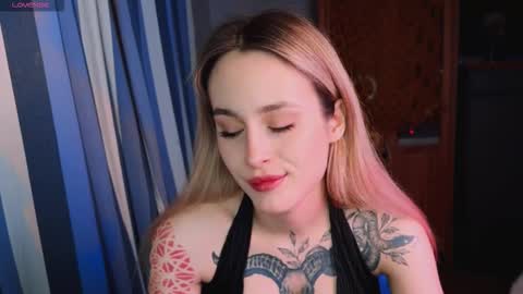 Aviva online show from 11.21.25