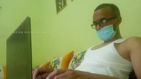 Snapshot of avrilogx chatting on 06.25.26 dani danilo online show from 06.25.26