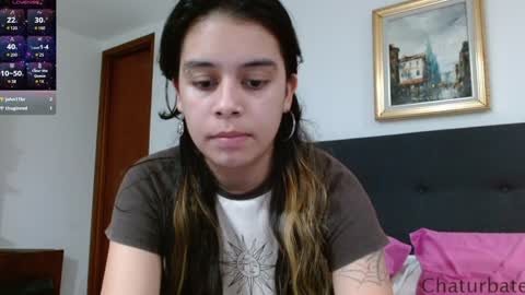 Snapshot of avrilthompson_ chatting on 01.14.25 Avril Thompson online show from 01.14.25