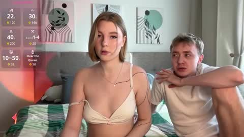 Snapshot of avrora_jessie chatting on 10.11.25 Avrora Jessie online show from 10.11.25