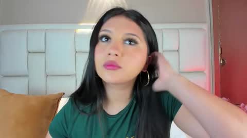 Avy  online show from 01.11.26