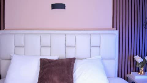 Avy  online show from 04.17.26