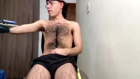 AndrewXxl independent online show from 03.25.26