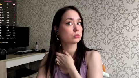 Snapshot of awneedcheer chatting on 06.01.26 Bella online show from 06.01.26
