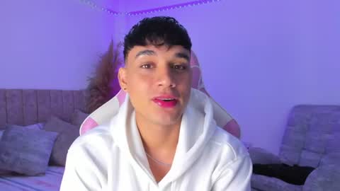Snapshot of axel_cody_ chatting on 06.15.26 AXEL online show from 06.15.26