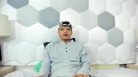 Axel Forte online show from 11.05.25