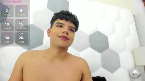 Axel Forte online show from 11.25.25