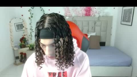 Snapshot of axel_fox7 chatting on 05.08.26 Axel online show from 05.08.26