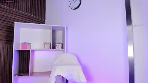 Snapshot of axel_grey_ chatting on 11.05.25 axel_grey_ online show from 11.05.25