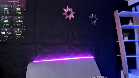 axel_grey_ online show from 12.19.25