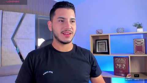 axel_grey_ online show from 04.14.26