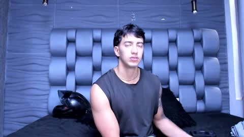 axel_hendrick online show from 03.12.26