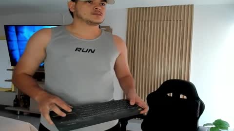 Axel online show from 03.15.26