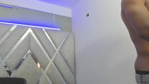 AXEL SILVA online show from 02.27.25