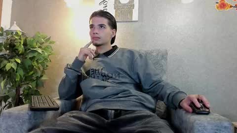 axel  online show from 01.16.26