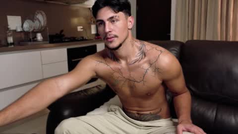 Snapshot of axelblack7 chatting on 01.14.26 axelblack7 online show from 01.14.26