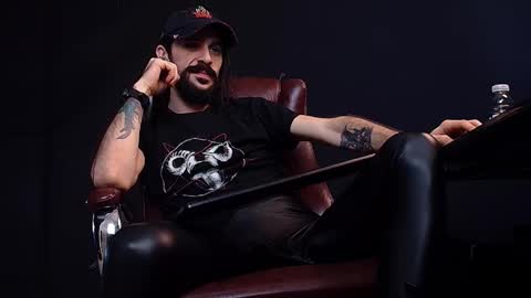 AxelColton online show from 01.20.25