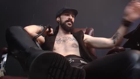 AxelColton online show from 02.08.25