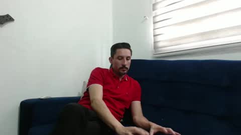 Snapshot of axell_rosee chatting on 02.15.26 Axel Rose online show from 02.15.26