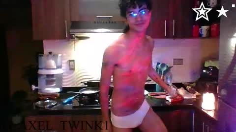 Axel  online show from 03.04.26