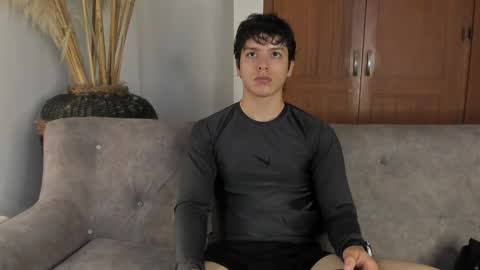 Axel Raven online show from 12.19.25