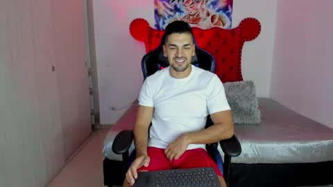 Snapshot of axelwinters_ chatting on 05.12.26 Axel online show from 05.12.26