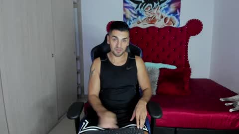 Snapshot of axelwinters_ chatting on 05.31.26 Axel online show from 05.31.26