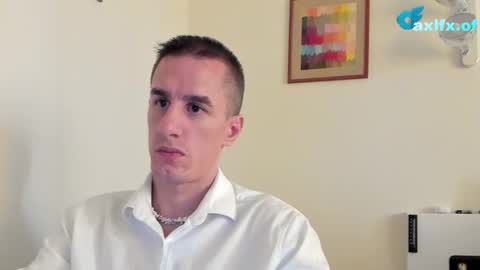 Snapshot of axl_fx chatting on 11.03.25 Axl online show from 11.03.25