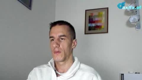 Snapshot of axl_fx chatting on 11.04.25 Axl online show from 11.04.25