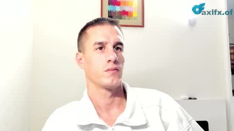 Snapshot of axl_fx chatting on 11.04.25 Axl online show from 11.04.25