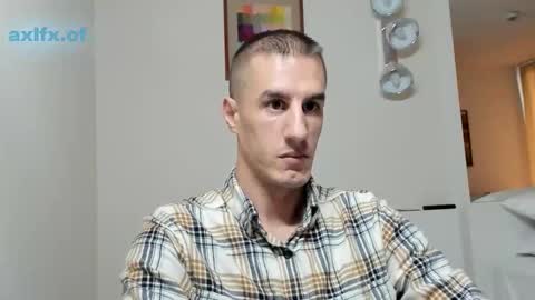 Snapshot of axl_fx chatting on 11.15.25 Axl online show from 11.15.25