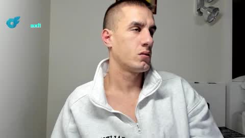 Snapshot of axl_fx chatting on 11.21.25 Axl online show from 11.21.25