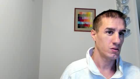 Snapshot of axl_fx chatting on 12.05.25 Axl online show from 12.05.25