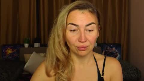 Jully online show from 01.18.26