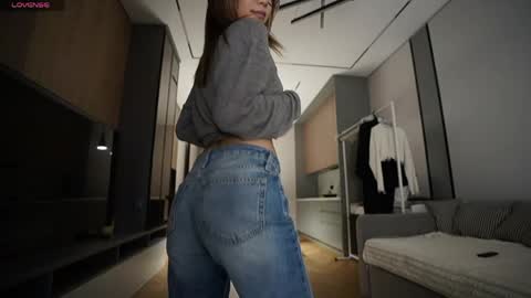 Aya online show from 05.17.26
