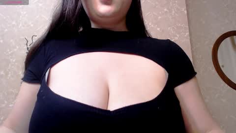 Aya Moon online show from 01.09.25