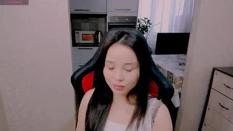 Aya Moon online show from 12.02.25