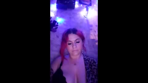 Snapshot of ayannalexy chatting on 12.14.25 Ayanna online show from 12.14.25