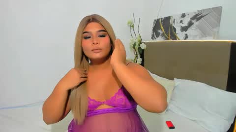 AYESHA online show from 04.01.26