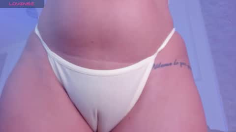 Alyda Jaramillo online show from 05.19.26