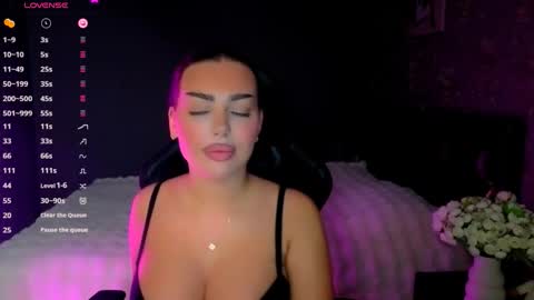  Ayla Demir  online show from 02.10.26