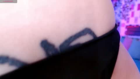 Ayla hill online show from 11.11.25